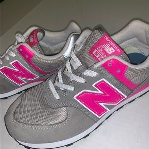 Nike New Balance size 4